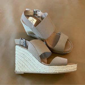 EUC Dolce Vita Nude Wedge